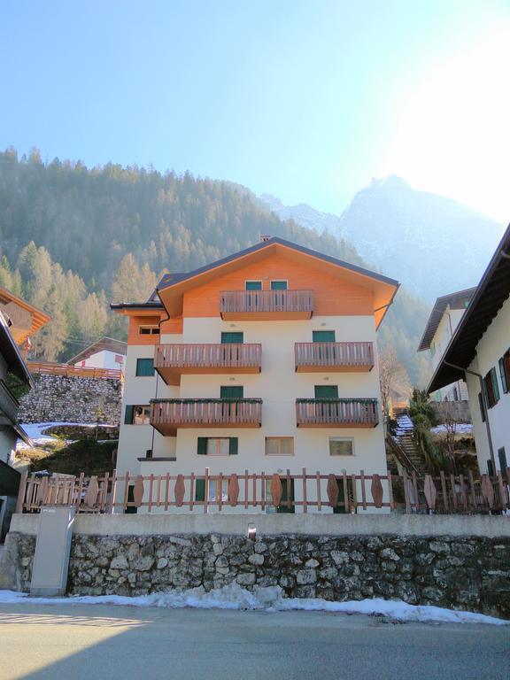Ferienwohnung Dolomites Seasons Alleghe Exterior foto